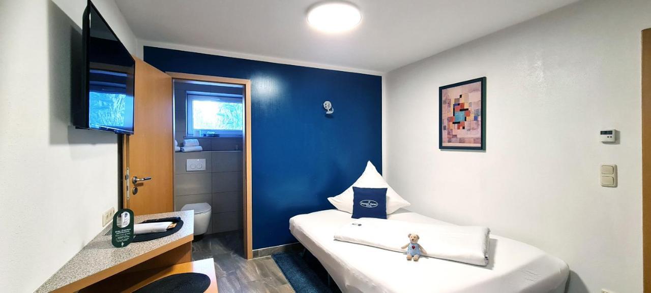 Donau-Hotel Sinzing Exterior photo